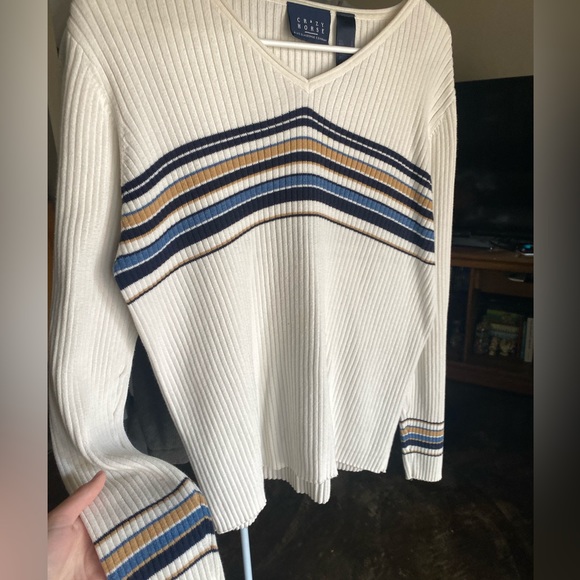 Creme Striped Sweater, Size L Women’s - Picture 3 of 4